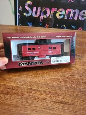 Mantua Classics HO Scale 36' Steel Caboose Pennsy In Box MODEL Train